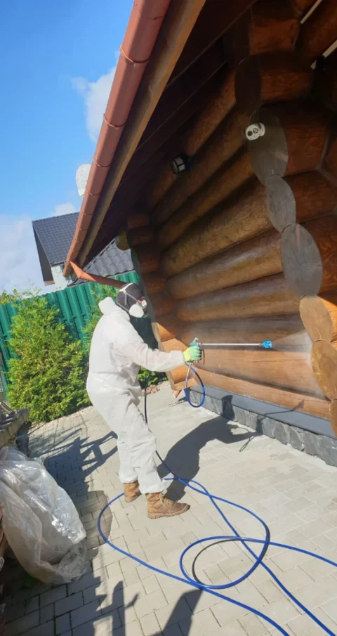 Обработка сруба бани от жука древоточца с использованием Ксиликс Геля